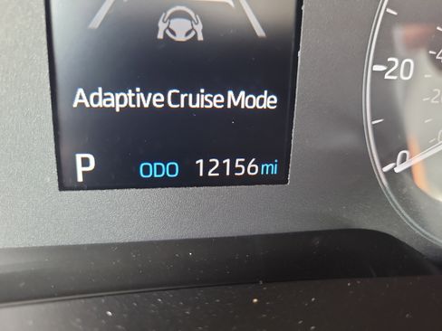 Used 2025 Toyota Corolla LE FWD image 31