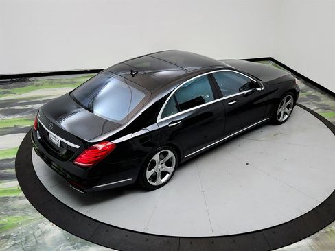 Used 2015 Mercedes-Benz S 550 Sedan image 35