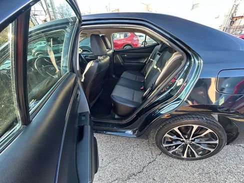 Used 2018 Toyota Corolla L image 7