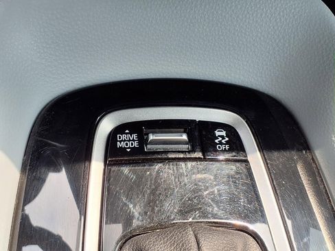 Certified 2025 Toyota Corolla SE FWD image 14