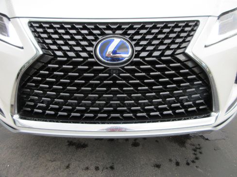 Used 2021 Lexus RX 450hL AWD w/ Premium Package image 15