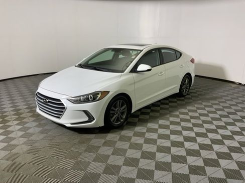 Used 2017 Hyundai Elantra Value Edition w/ Cargo Package image 13