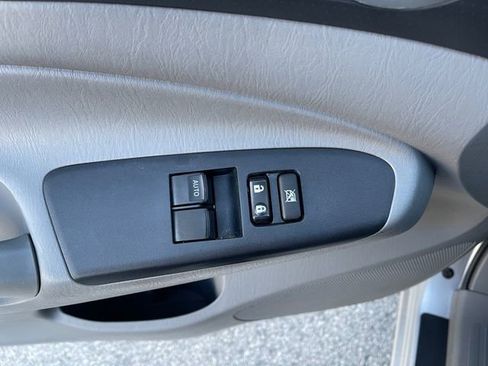 Used 2013 Toyota Tacoma PreRunner w/ SR5 Pkg image 28