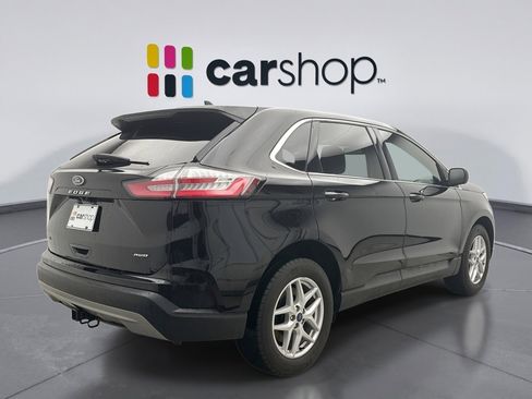 Used 2022 Ford Edge SEL w/ Convenience Package image 4