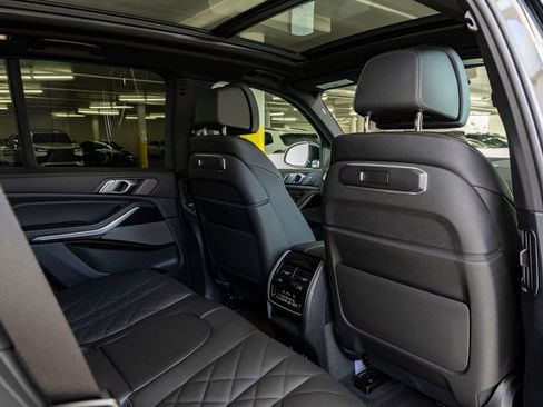 New 2026 BMW X5 xDrive50e image 28