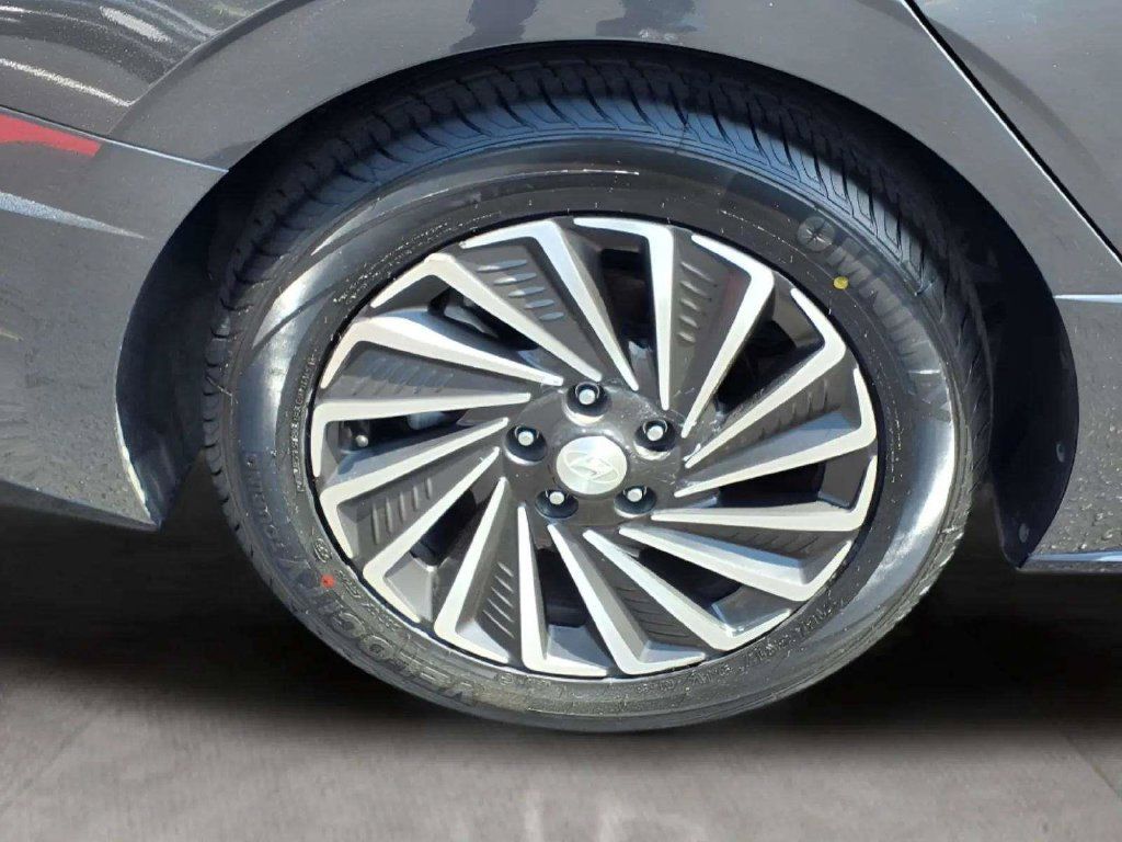 Used 2023 Hyundai Sonata SEL w/ Cargo Package FWD image 20