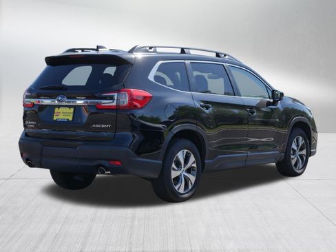 Used 2025 Subaru Ascent Premium AWD/4WD image 7