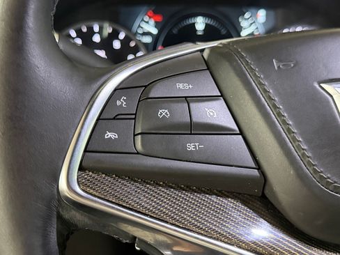 Used 2019 Cadillac XT5 Platinum AWD/4WD image 13