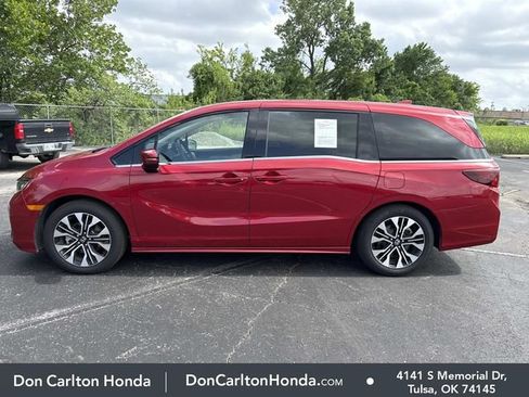 Used 2026 Honda Odyssey Elite image 10