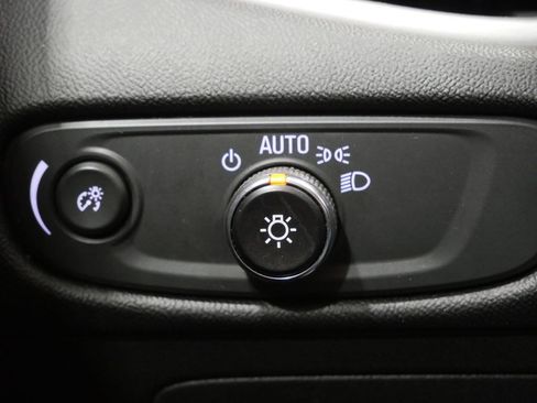 Used 2024 Chevrolet Malibu LT FWD image 13