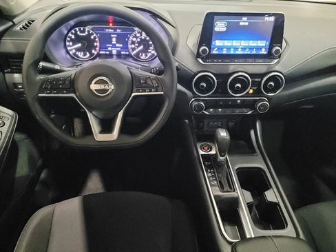 Used 2024 Nissan Sentra SV FWD image 22