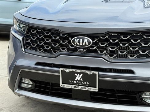 Used 2021 Kia Sorento SX Prestige image 4
