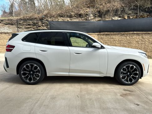 Used 2026 BMW X3 xDrive30i w/ M Sport Package AWD/4WD image 7