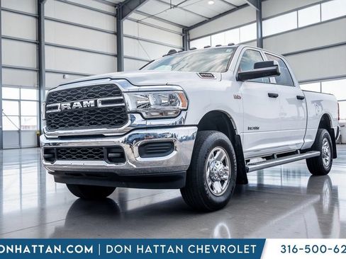 Used 2019 RAM 2500 Tradesman AWD/4WD image 1