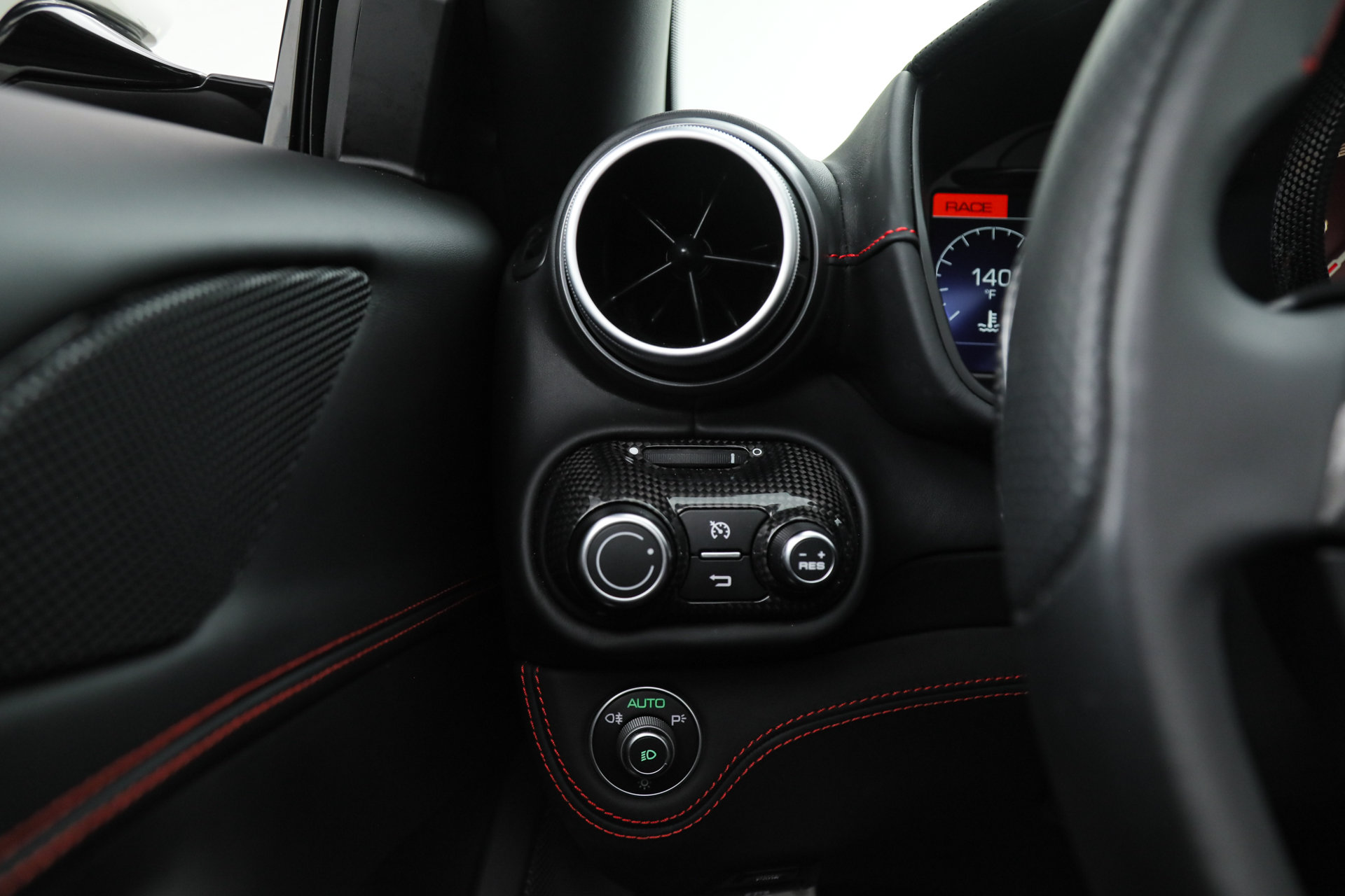 Certified 2023 Ferrari Portofino M RWD image 28