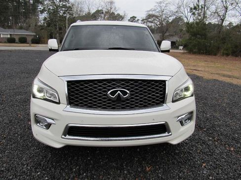Used 2017 INFINITI QX80 2WD w/ Driver Assistance Package image 9