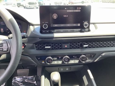 Used 2023 Honda Accord EX image 16