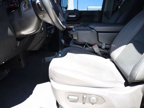 Used 2021 Chevrolet Silverado 2500 LTZ AWD/4WD image 11