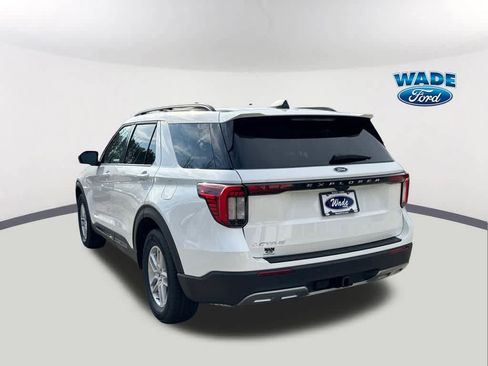 New 2026 Ford Explorer Active w/ Active Comfort Package image 7