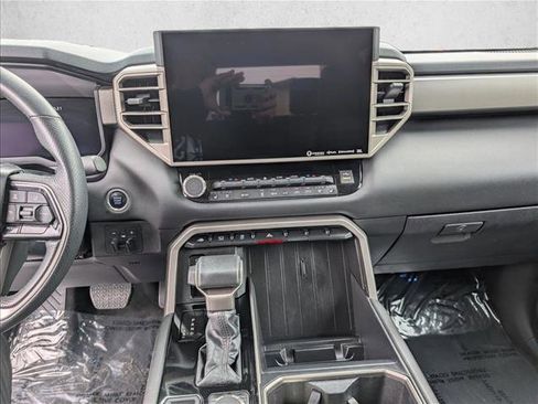 Used 2024 Toyota Tundra Limited image 12