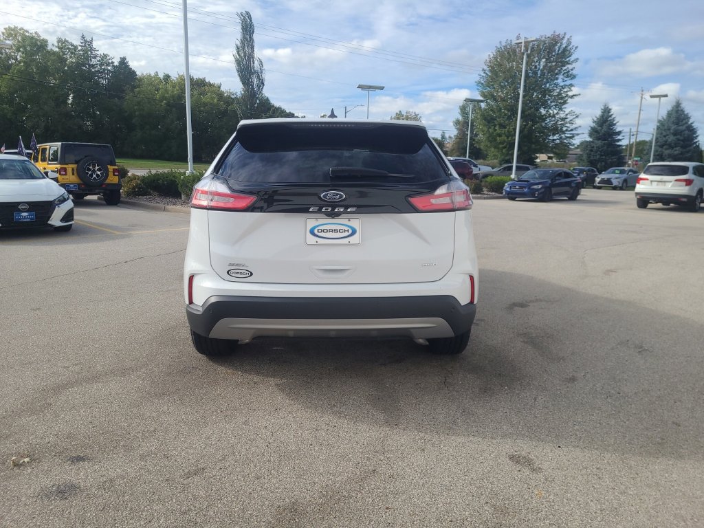 Used 2024 Ford Edge SEL w/ Convenience Package AWD/4WD image 5