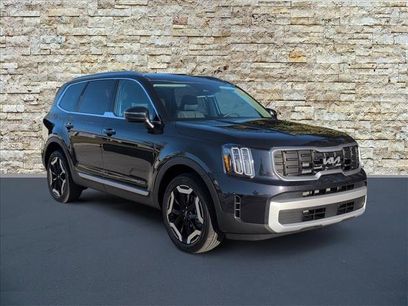 New 2025 Kia Telluride S