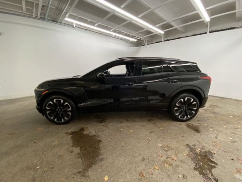 Used 2024 Chevrolet Blazer EV RS image 3