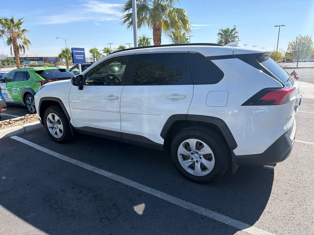 Used 2019 Toyota RAV4 LE w/ Carpet Mat Package FWD image 36
