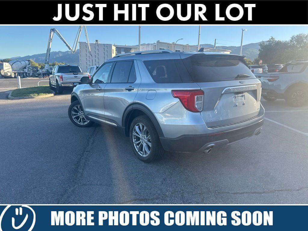 Certified 2021 Ford Explorer Limited w/ Equipment Group 301A AWD/4WD image 11