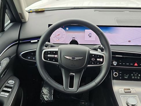 Certified 2026 Genesis GV70 2.5T Select AWD/4WD image 19