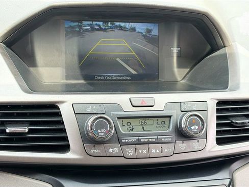 Used 2016 Honda Odyssey EX-L image 12