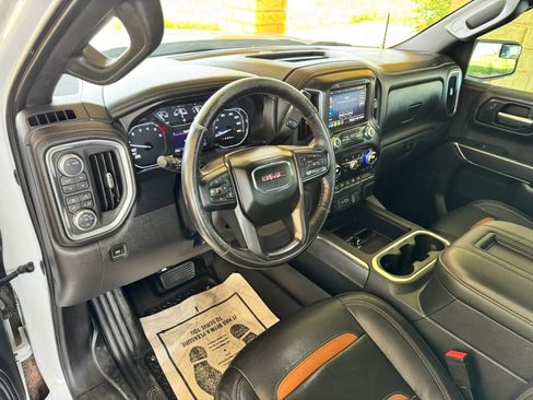 Used 2021 GMC Sierra 1500 AT4 AWD/4WD image 12