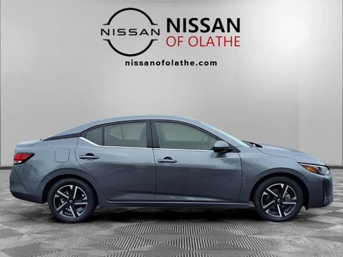 Certified 2024 Nissan Sentra SV FWD image 28