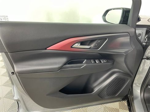 New 2026 Chevrolet Equinox EV RS image 12