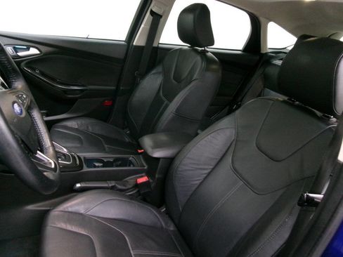 Used 2015 Ford Focus Titanium image 16
