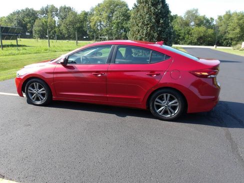 Used 2018 Hyundai Elantra SEL w/ Cargo Package FWD image 12