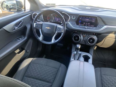 Used 2019 Chevrolet Blazer LT image 31