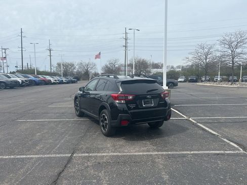 Certified 2023 Subaru Crosstrek 2.0i Premium image 3