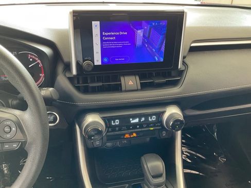 Certified 2025 Toyota RAV4 XLE AWD/4WD image 14