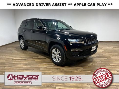 Used 2023 Jeep Grand Cherokee Limited AWD/4WD image 1