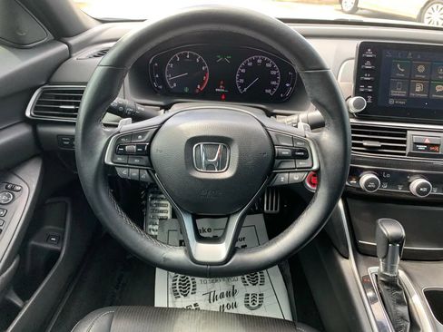 Used 2019 Honda Accord Sport image 13