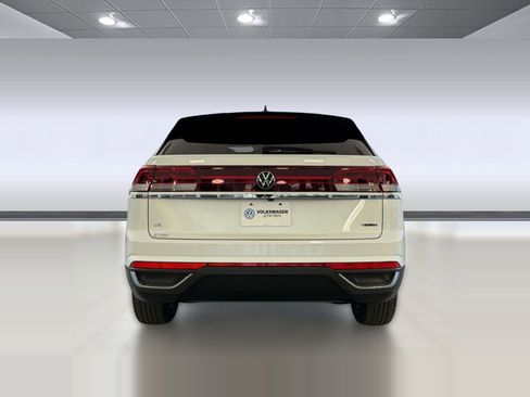 New 2026 Volkswagen Atlas Cross Sport SE AWD/4WD image 10
