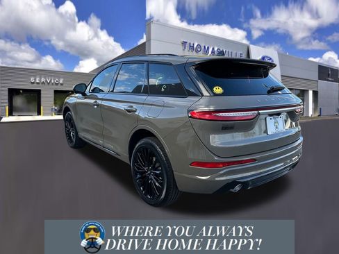 New 2026 Lincoln Corsair Reserve w/ Jet Appearance Package image 4