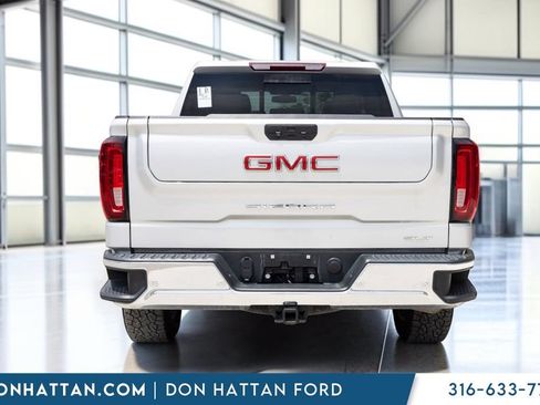 Used 2021 GMC Sierra 1500 SLT w/ SLT Convenience Package AWD/4WD image 24