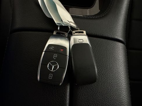 Certified 2023 Mercedes-Benz GLE 450 4MATIC image 33