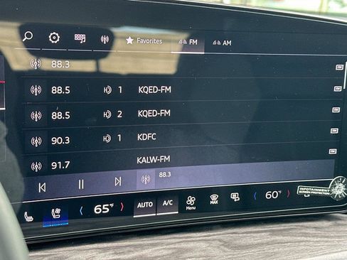 New 2025 Audi Q5 Premium AWD/4WD image 17