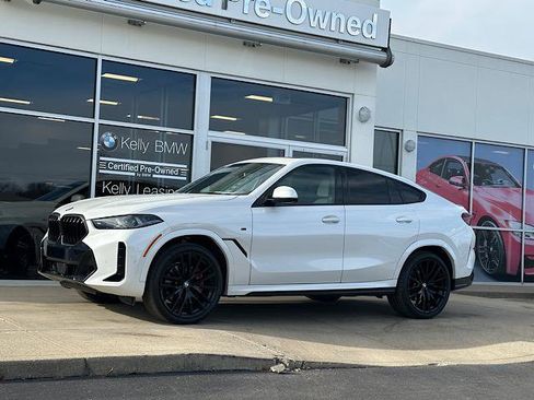 Certified 2024 BMW X6 xDrive40i w/ Executive Package image 5