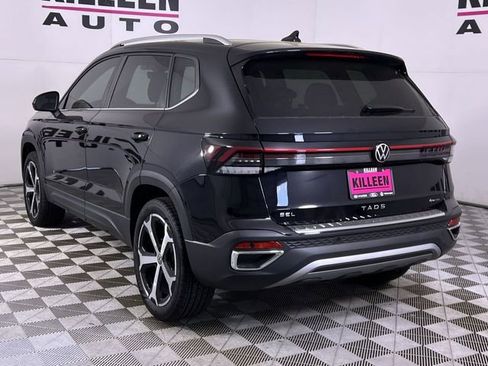 New 2025 Volkswagen Taos SEL image 5