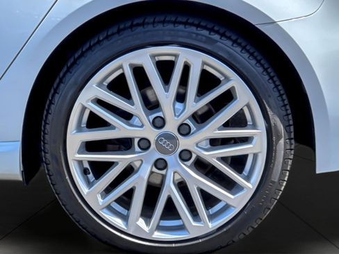 Used 2018 Audi A3 e-tron Premium w/ Sport Package FWD image 25