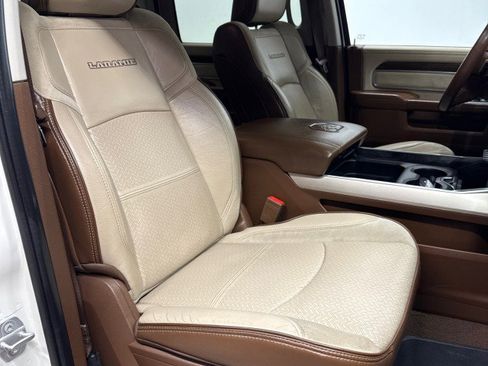 Used 2023 RAM 2500 Laramie image 28